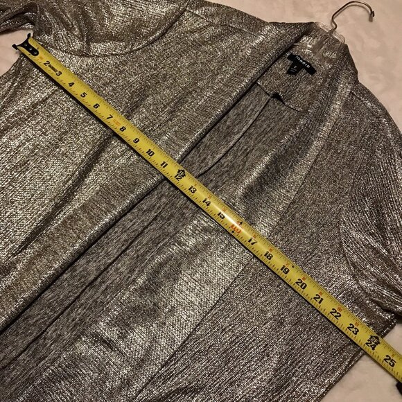 Torrid Womens Open Front Dressy Metallic Silver Long Sleeve Cardigan Size 2 - Picture 5 of 6